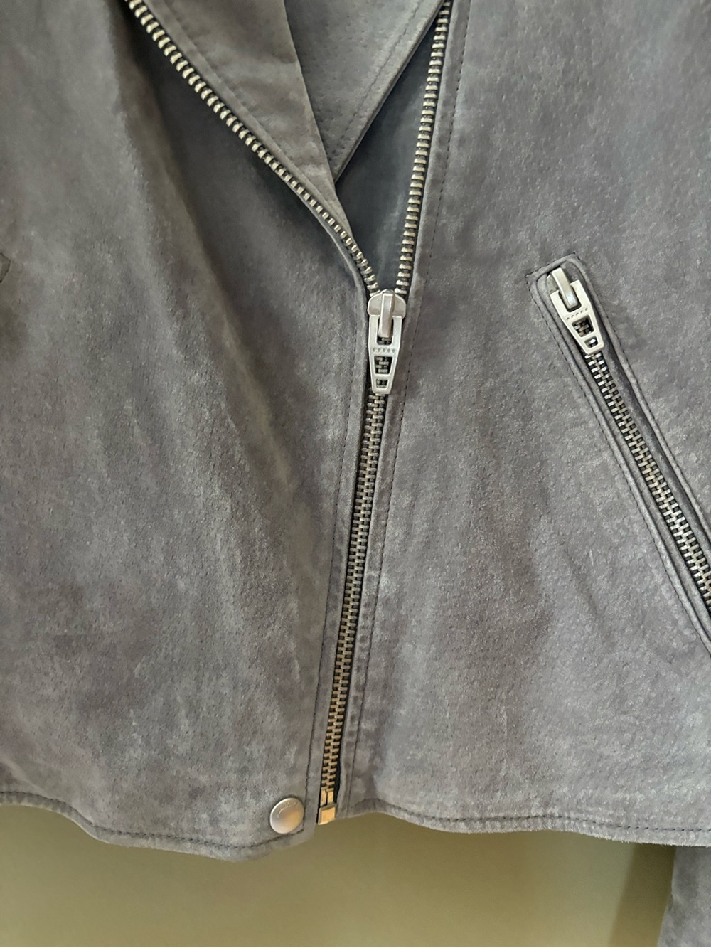 NWOT BLANKNYC Grey Suede Moto Jacket Size M - Picture 6 of 11
